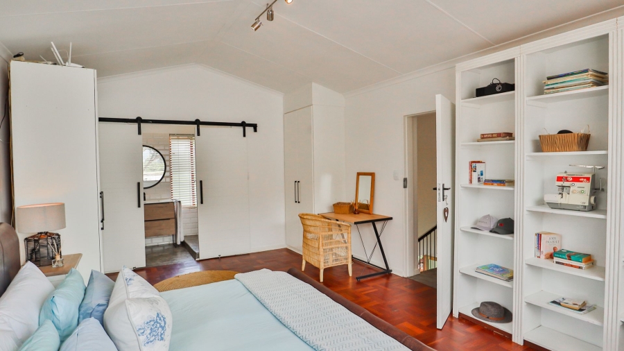 To Let 3 Bedroom Property for Rent in The Coves North West